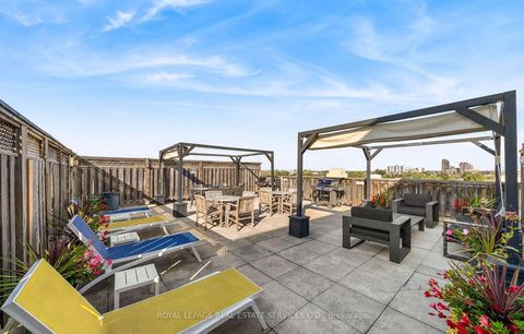 Photo 26 at 205 - 1001 Roselawn Avenue, Belgravia, Toronto