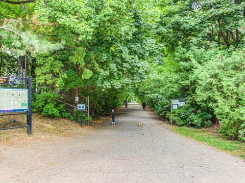 Photo 29 at 205 - 1001 Roselawn Avenue, Belgravia, Toronto