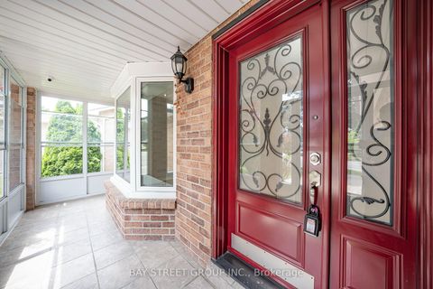 Photo 7 at 547 Raymerville Drive, Raymerville, Markham