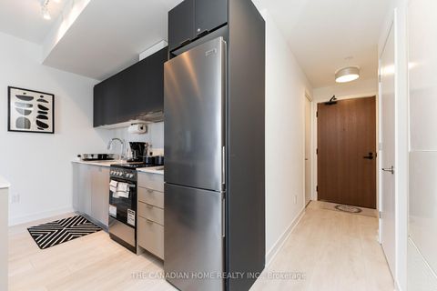 Photo 13 at 1511 - 8 Tippett Road, Clanton Park, Toronto