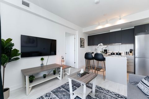 Photo 17 at 1511 - 8 Tippett Road, Clanton Park, Toronto