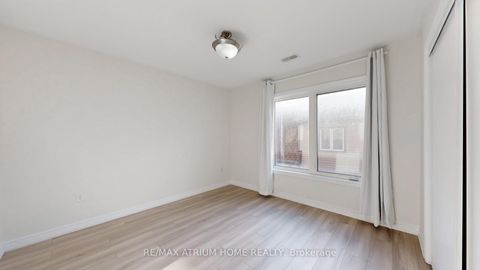 Photo 24 at 17 Kawneer Terrace, Dorset Park, Toronto