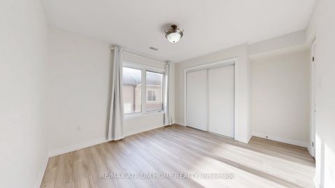 Photo 26 at 17 Kawneer Terrace, Dorset Park, Toronto