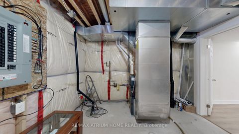 Photo 42 at 17 Kawneer Terrace, Dorset Park, Toronto