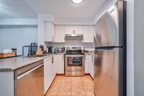 Photo 9 at 803 - 5500 Yonge Street, Willowdale West, Toronto