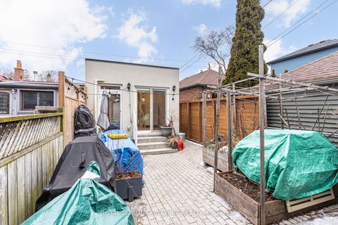 Photo 26 at 493 Jane Street, Bloor West Village, Toronto