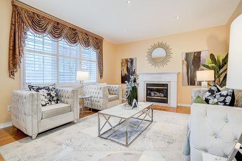 Photo 22 at 37 Robert Grundy Road, Cachet, Markham