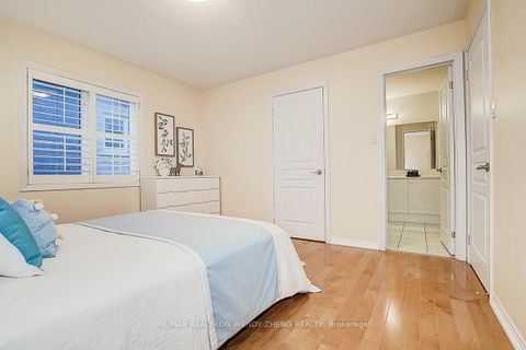 Photo 34 at 37 Robert Grundy Road, Cachet, Markham