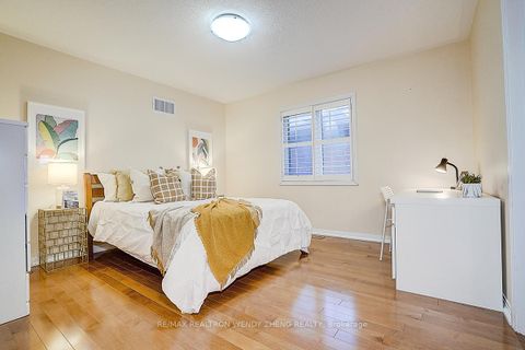 Photo 35 at 37 Robert Grundy Road, Cachet, Markham