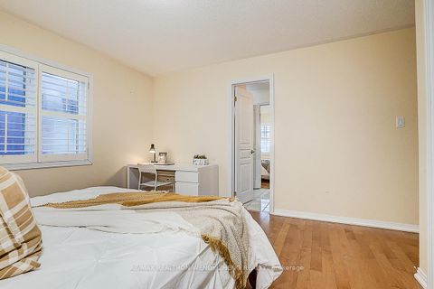 Photo 36 at 37 Robert Grundy Road, Cachet, Markham