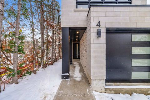 Photo 2 at 4 Leafield Drive, L'Amoreaux, Toronto