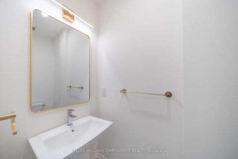 Photo 20 at 4 Leafield Drive, L'Amoreaux, Toronto