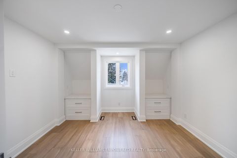 Photo 24 at 4 Leafield Drive, L'Amoreaux, Toronto