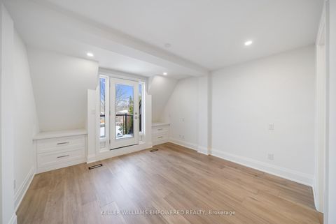 Photo 29 at 4 Leafield Drive, L'Amoreaux, Toronto