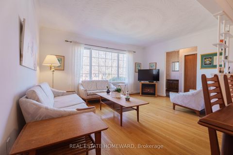 Photo 3 at 3 Chestermere Boulevard, Woburn, Toronto