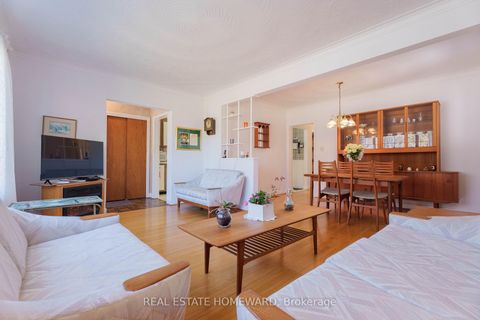 Photo 4 at 3 Chestermere Boulevard, Woburn, Toronto