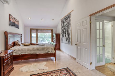 Photo 24 at 103 Weir Crescent, West Hill, Toronto