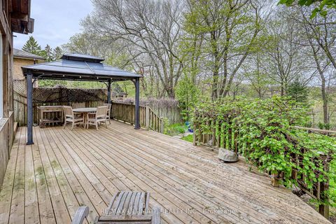 Photo 36 at 103 Weir Crescent, West Hill, Toronto