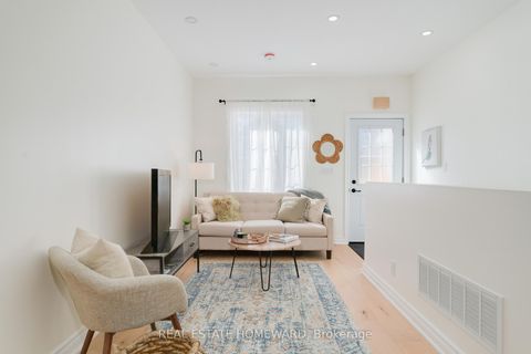 Photo 3 at 173 Coxwell Avenue, Woodbine Corridor, Toronto