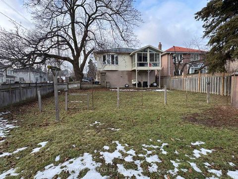 Photo 3 at 96 Pitfield Road, Malvern West, Toronto