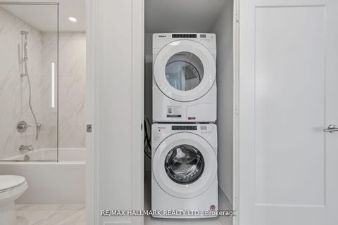 Photo 11 at 1906 - 10 Inn On The Park Drive, Don Mills, Toronto