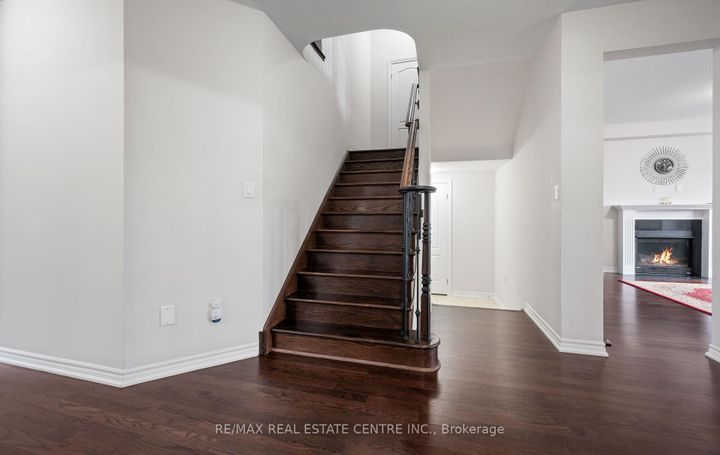 Photo 20 at 44 Hammerhead Road, Northwest Brampton, Brampton