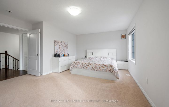 Photo 23 at 44 Hammerhead Road, Northwest Brampton, Brampton