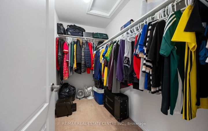 Photo 24 at 44 Hammerhead Road, Northwest Brampton, Brampton