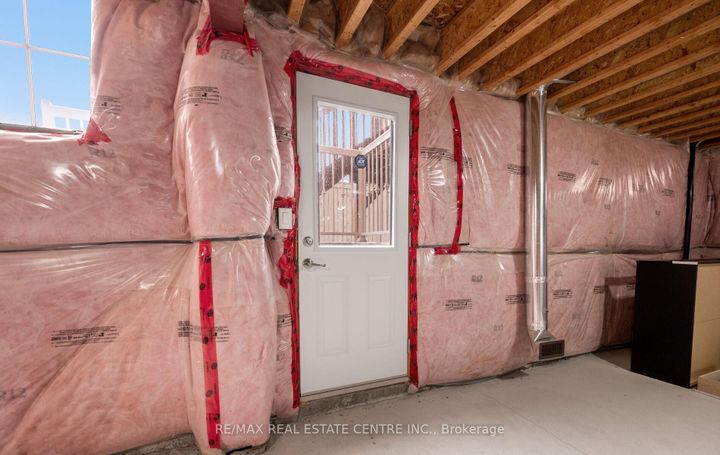 Photo 35 at 44 Hammerhead Road, Northwest Brampton, Brampton