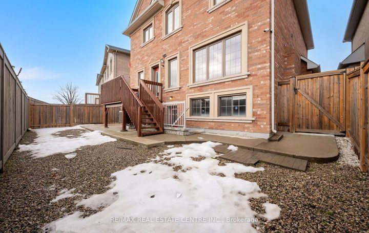 Photo 37 at 44 Hammerhead Road, Northwest Brampton, Brampton