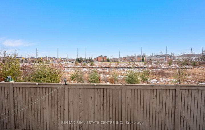 Photo 44 at 44 Hammerhead Road, Northwest Brampton, Brampton