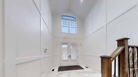 Photo 15 at 125 Cranbrook Crescent, Kleinburg, Vaughan