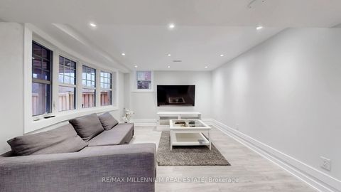 Photo 31 at 125 Cranbrook Crescent, Kleinburg, Vaughan