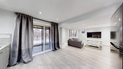 Photo 36 at 125 Cranbrook Crescent, Kleinburg, Vaughan