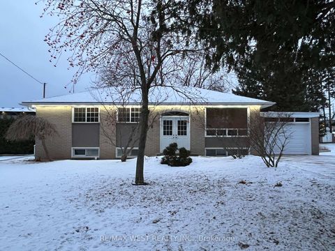 Photo 1 at 25 Norman Avenue, Nobleton, King