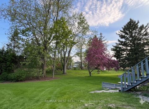 Photo 9 at 25 Norman Avenue, Nobleton, King
