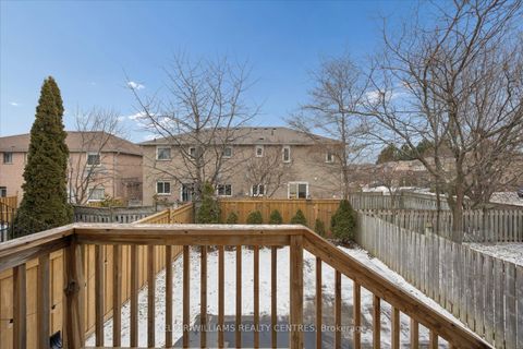 Photo 21 at 722 Walpole Crescent, Wyndham, Newmarket