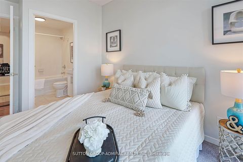 Photo 29 at 1407 - 55 Bremner Boulevard, Waterfront Communities C1, Toronto