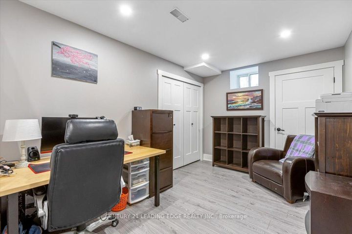 Photo 24 at 14 ALEXANDER HUNTER Place, Wismer, Markham