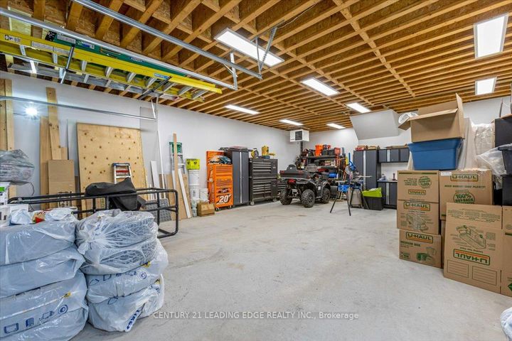 Photo 28 at 14 ALEXANDER HUNTER Place, Wismer, Markham