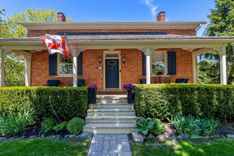 Photo 1 at 14 ALEXANDER HUNTER Place, Wismer, Markham