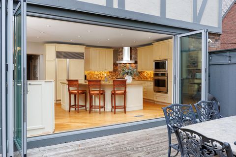 Photo 13 at 37 Thompson Avenue, Queensway, Toronto