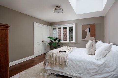 Photo 26 at 37 Thompson Avenue, Queensway, Toronto