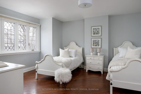 Photo 34 at 37 Thompson Avenue, Queensway, Toronto