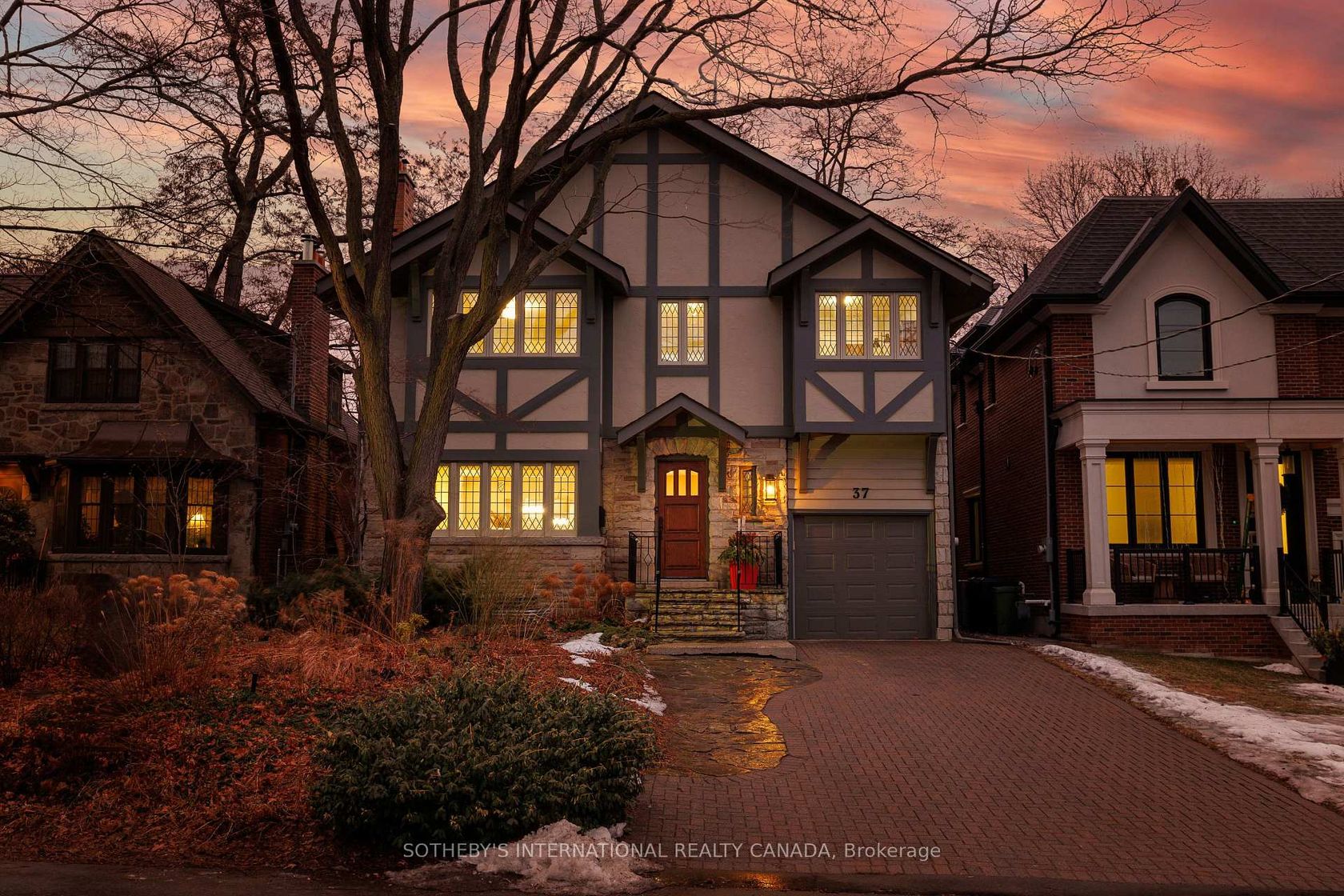 37 Thompson Avenue, Queensway, Toronto 