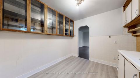 Photo 12 at 277 Gibbons Street, McLaughlin, Oshawa