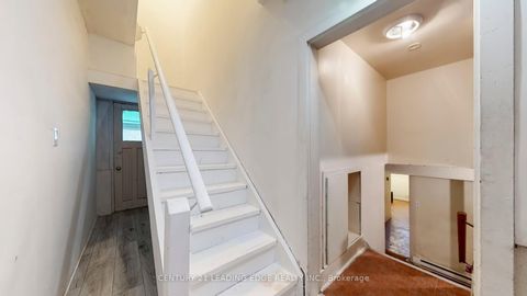 Photo 16 at 277 Gibbons Street, McLaughlin, Oshawa