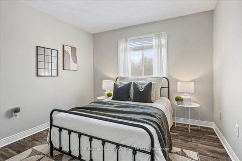 Photo 16 at 2 Resnik Drive, Newcastle, Clarington