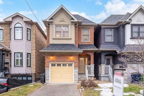 Photo 0 at 4A Holborne Avenue, East York, Toronto