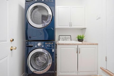 Photo 12 at 4A Holborne Avenue, East York, Toronto